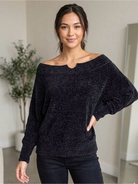 Umgee Black Cozy Cowl-Neck Women's Sweater PTP up to 36’